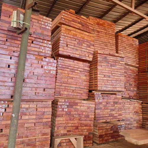 Acajou1 Acajou (African Mahogany Lumber)