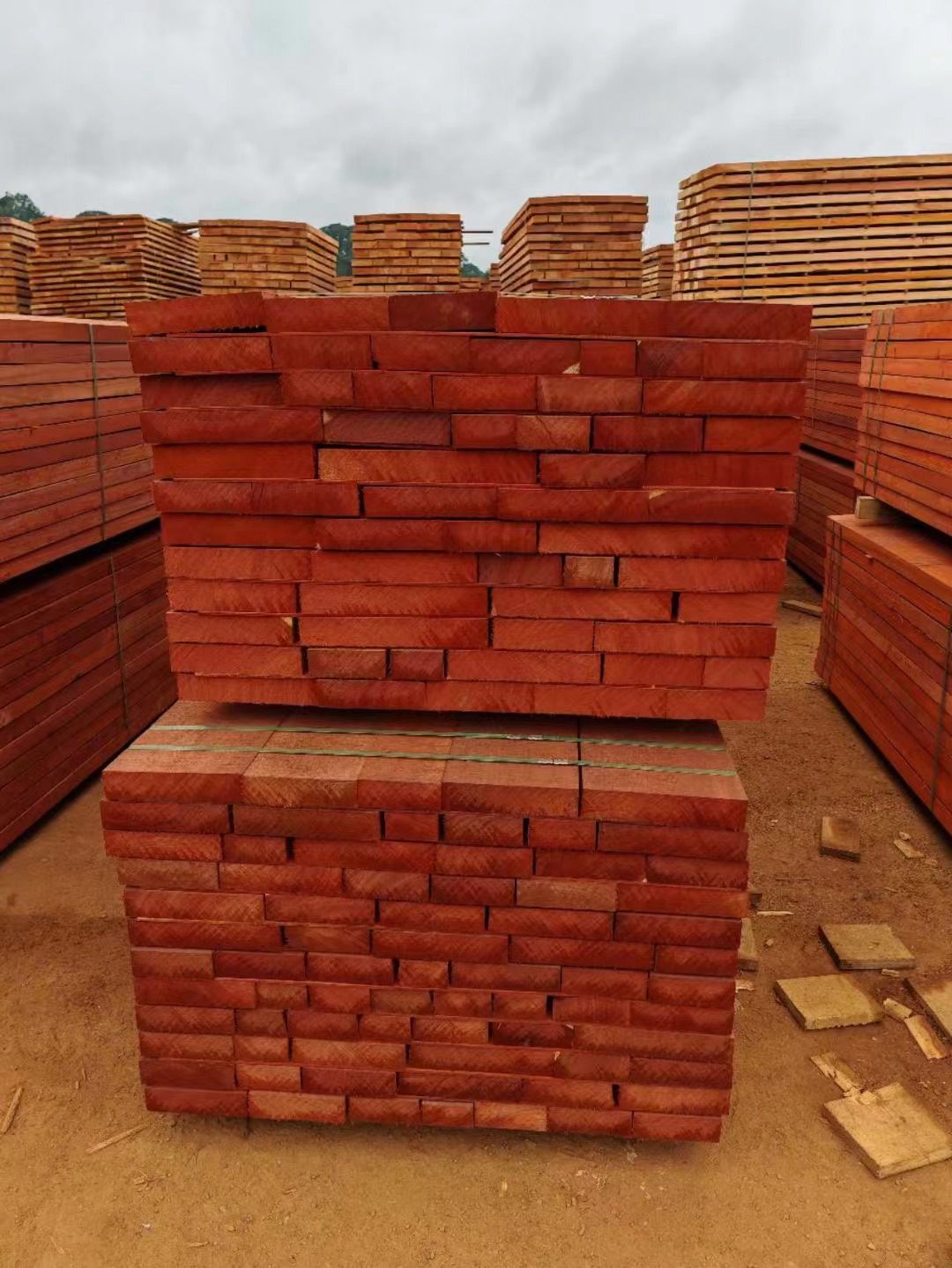 Muber Timber Rough Sawn Timber for Sale - Hardwood Lumber Supplier