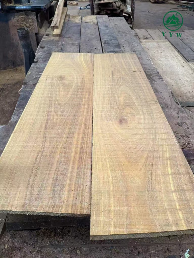 iroko wood grain close-up